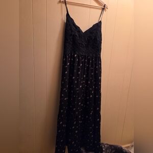 Eclipse Black Floral Beach Cover